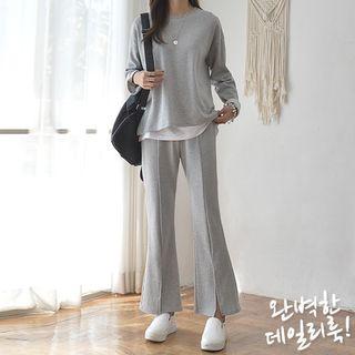 T-shirt & Boot-cut Pants Lounge Set