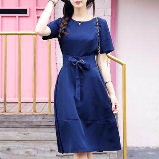 Plain Bow Accent Short Sleeve A-line Midi Dress