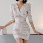 Set: Elbow-sleeve V-neck Print Top + Mini Pencil Skirt
