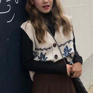 Patterned Buttoned Sweater Vest