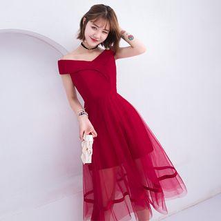 Short-sleeve Sheer Overlay A-line Midi Evening Dress