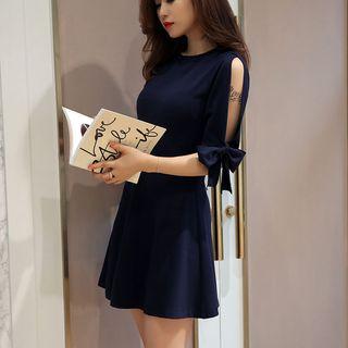 Tied Elbow-sleeve Dress