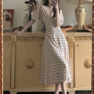 Short-sleeve V-neck Dot A-line Dress