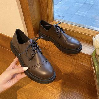 Lace-up Faux Leather Brogue Shoes