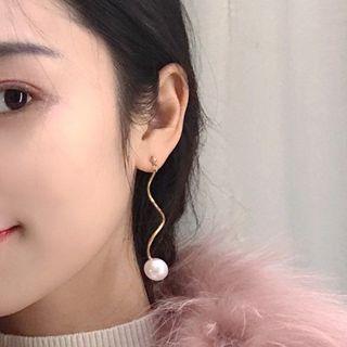 Faux Pearl Swirl Drop Earring