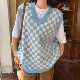 Checkered V-neck Sweater Vest