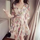 V-neck Gathered-waist Short-sleeve Floral Print Chiffon Sheath Dress
