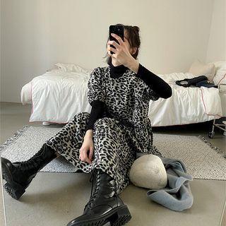 Plus Size Puff-sleeve Leopard Midi Dress