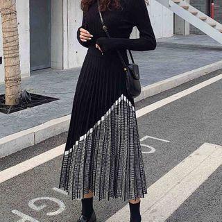 Houndstooth Midi Accordion Pleat Skirt Black - One Size
