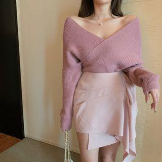 V-neck Cross-strap Knitted Top/ Irregular Mini Skirt