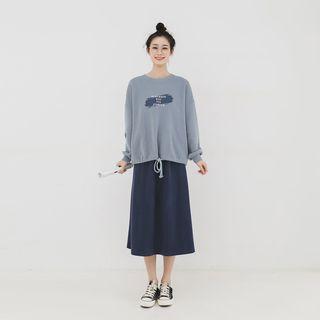 Set : Printed Letter Sweater + High Waist Skirt