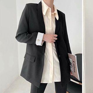 Pinstriped Panel Single-button Blazer