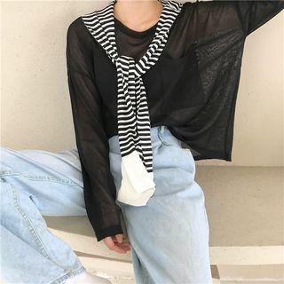 Plain Long-sleeve Loose-fit T-shirt / Striped Shawl