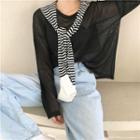 Plain Long-sleeve Loose-fit T-shirt / Striped Shawl