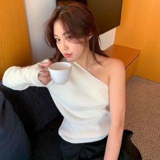 Asymmetrical One-shoulder Ribbed Knit Top