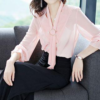 Set: V-neck 3/4-sleeve Blouse + Cropped Wide-leg Pants