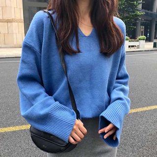 Plain V-neck Sweater/ Knit Wide-leg Pants