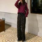 Cold Shoulder Pullover / Printed Sweatpants