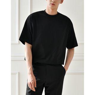 Crew-neck T-shirt In 11 Colors