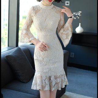 Bell-sleeve Sheath Lace Dress