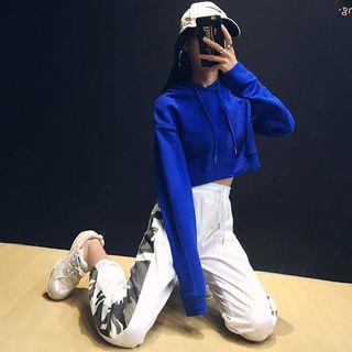Loose-fit Hooded Crop Pullover