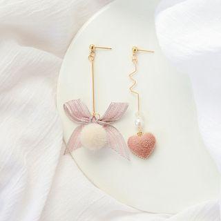 Non-matching Faux Pearl Bow & Heart Dangle Earring