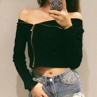 Long-sleeve Zip-front Asymmetrical Crop Top Black - One Size