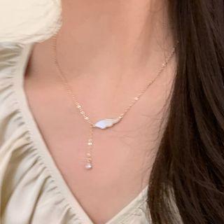 Wing Faux Pearl Pendant Alloy Necklace 1 Pair - White Faux Pearl - Gold - One Size