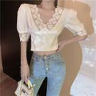 Balloon-sleeve Lace Trirm Cropped Blouse