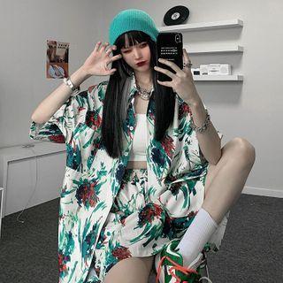 Set: Short-sleeve Flower Print Shirt + Shorts Shirt - White - One Size / Shorts - White - One Size