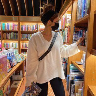 V-neck Fleece T-shirt