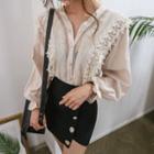 Collarless Lace-panel Blouse