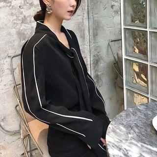 Contrast-trim V-neck Chiffon Shirt