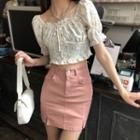 Puff-sleeve Lace Trim Drawstring Floral Blouse / High-waist Plain Split Skirt