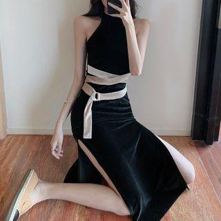 Halter-neck Velvet Midi A-line Dress