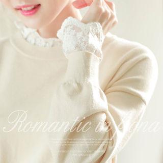 Lace-trim Relaxed-fit Top