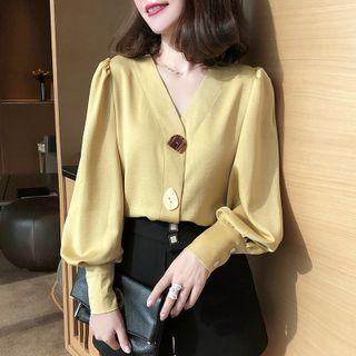 Lantern-sleeve V-neck Button-up Blouse