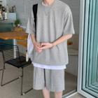 Set: Short-sleeve T-shirt + Loose Fit Shorts