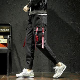 Lettering Buckled Cropped Cargo Pants