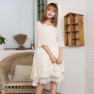 Lace-panel Dip-back Shift Dress
