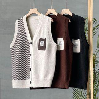 Zigzag Panel Button-up Sweater Vest