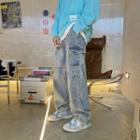 Button-side Loose Fit Jeans