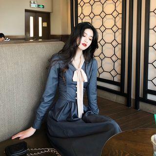 V Neck Bow Long-sleeve Dress