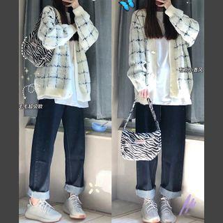Plaid Cardigan / Plain Long-sleeve T-shirt / Cropped Straight-fit Jeans / Set