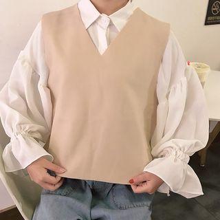 Set: Flared-cuff Blouse + V-neck Knit Vest