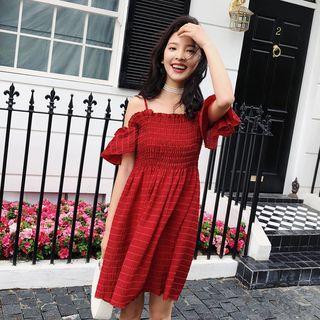 Frilled Short-sleeve Off-shoulder A-line Dress