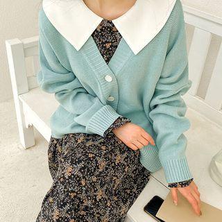 V-neck Over-fit Cardigan