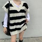 Striped Knit Vest / Long-sleeve Plain T-shirt