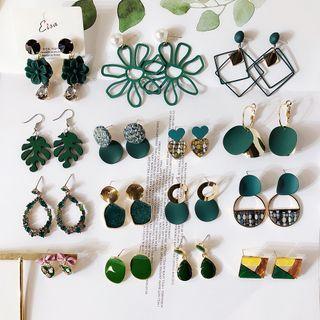 Resin Alloy Dangle Earring (various Designs)