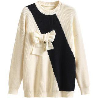 Two-tone Bow Accent Sweater